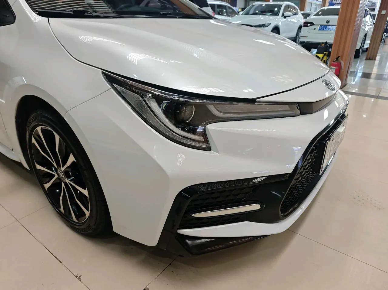 Toyota 2021 Lei Ling 1.2T Stepless 185T Sports Edition Automatic Gear 16