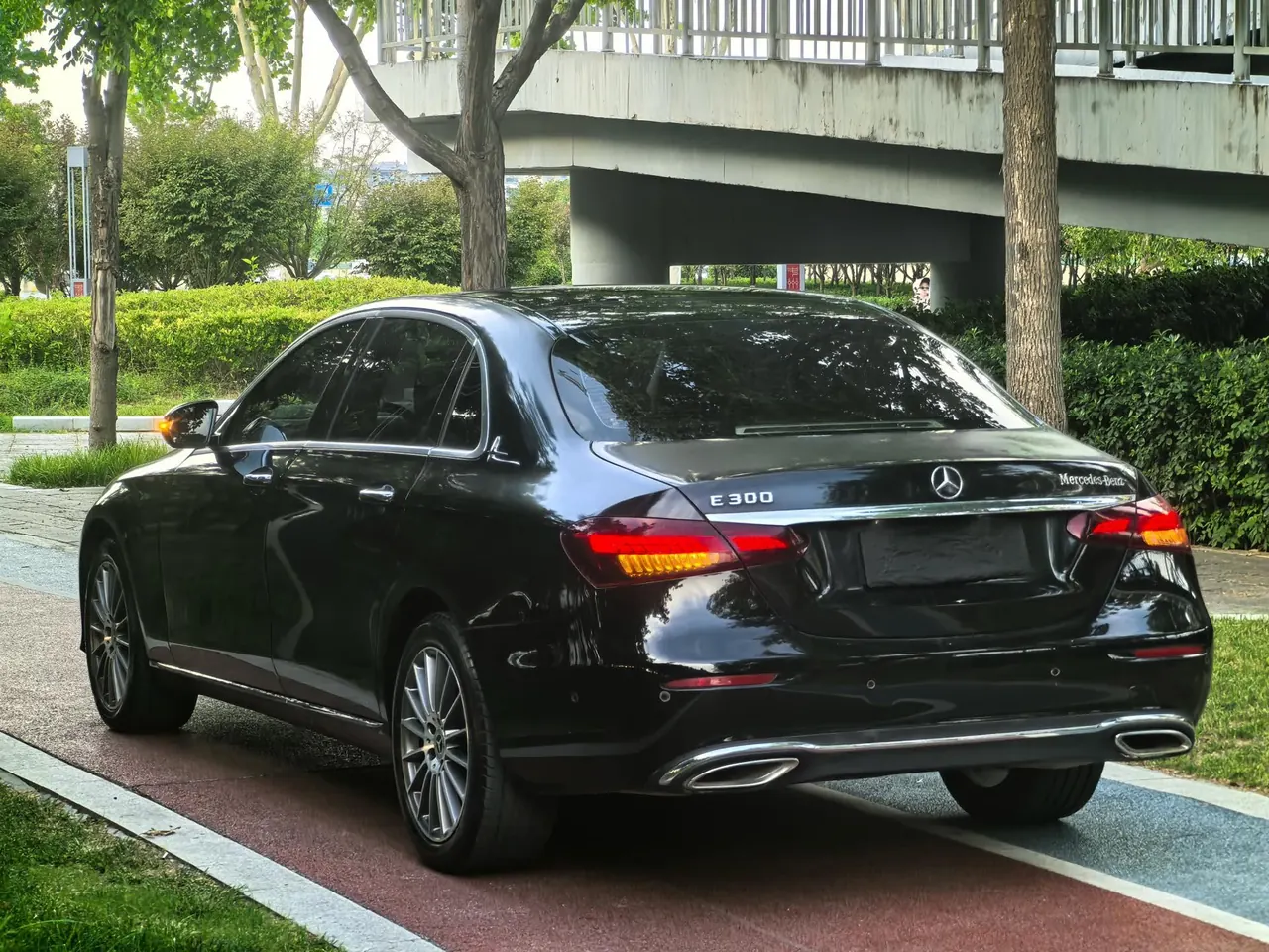 Mercedes Benz E Class 2022 E 260 L 2.0T Automatic 6