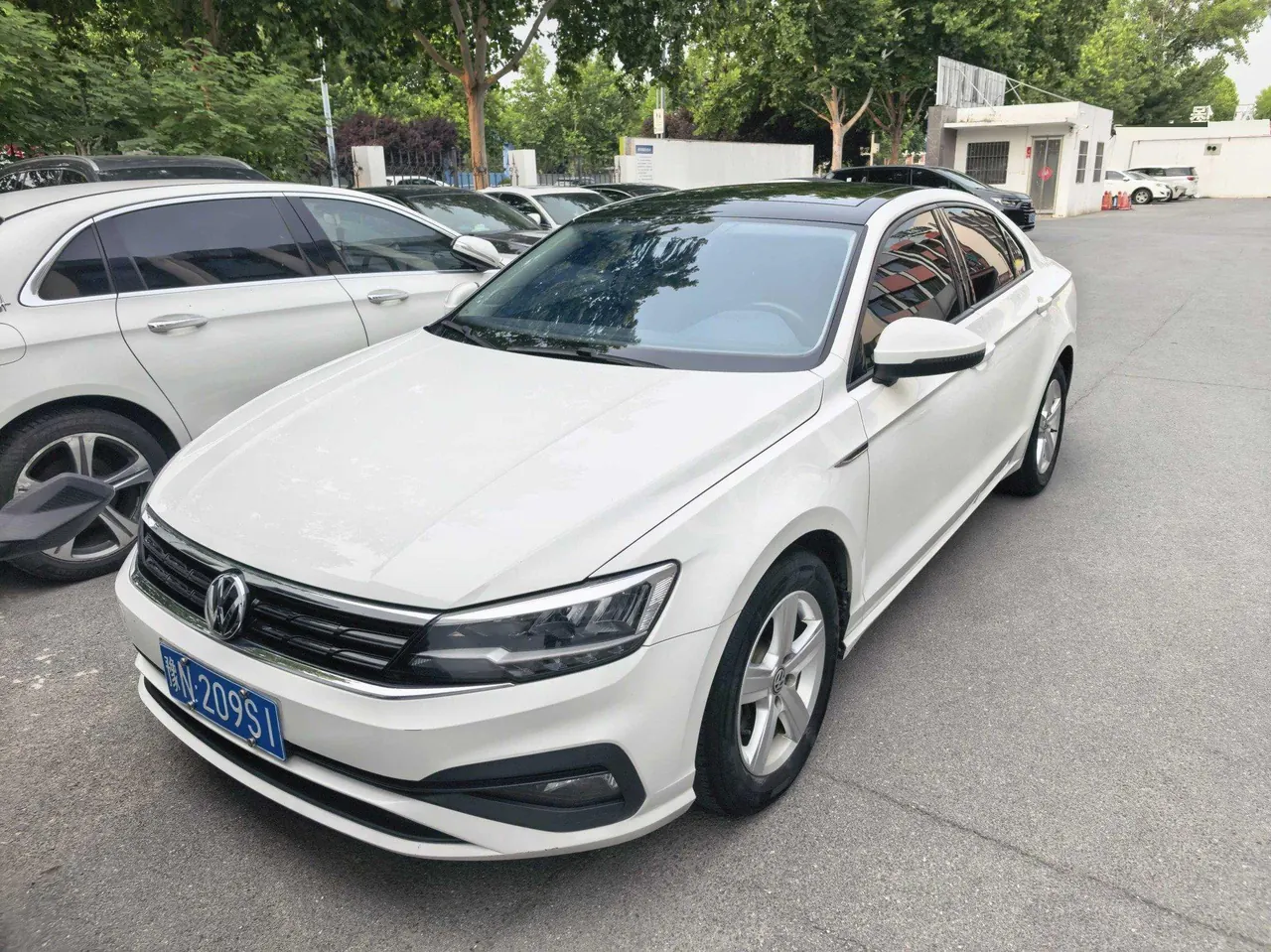 Volkswagen 2021 Ling Du 1.4TSI 230TSI Fashion Edition Automatic Gear - View 1