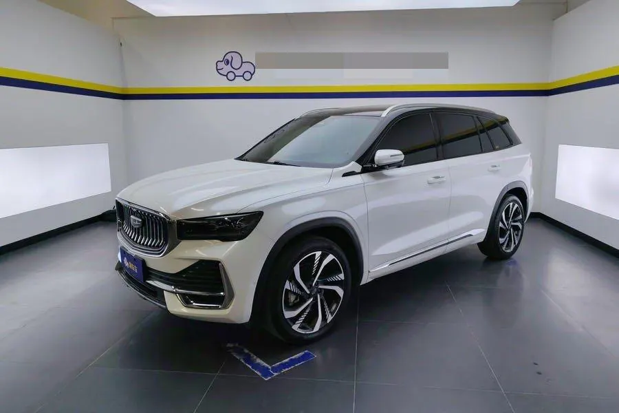 Открыть галерею: Geely 2021 XingyueL (Monjaro) 2.0TD EVO two-wheel drive smart automatic gear