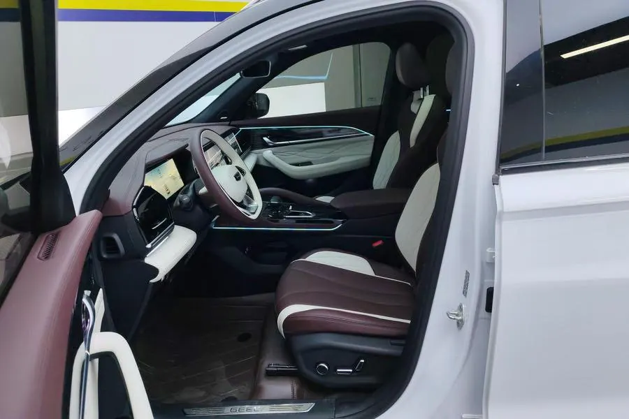 Geely 2021 XingyueL (Monjaro) 2.0TD EVO two-wheel drive smart automatic gear 3