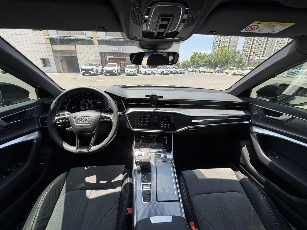 Audi 2021 A6L 2.0TFSI 45TFSI Quattro Selected Elegant Automatic Gear 5