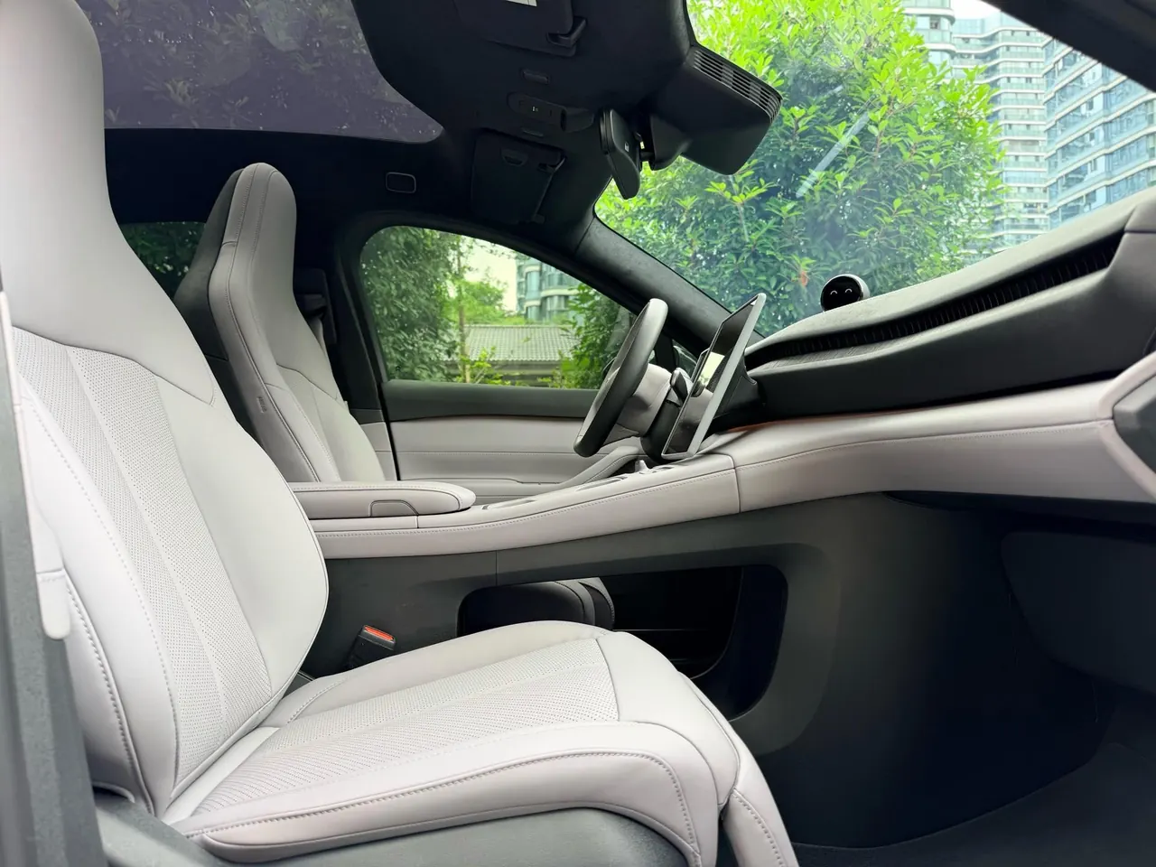 NIO 2023 EC6 75kWh automatic transmission 10
