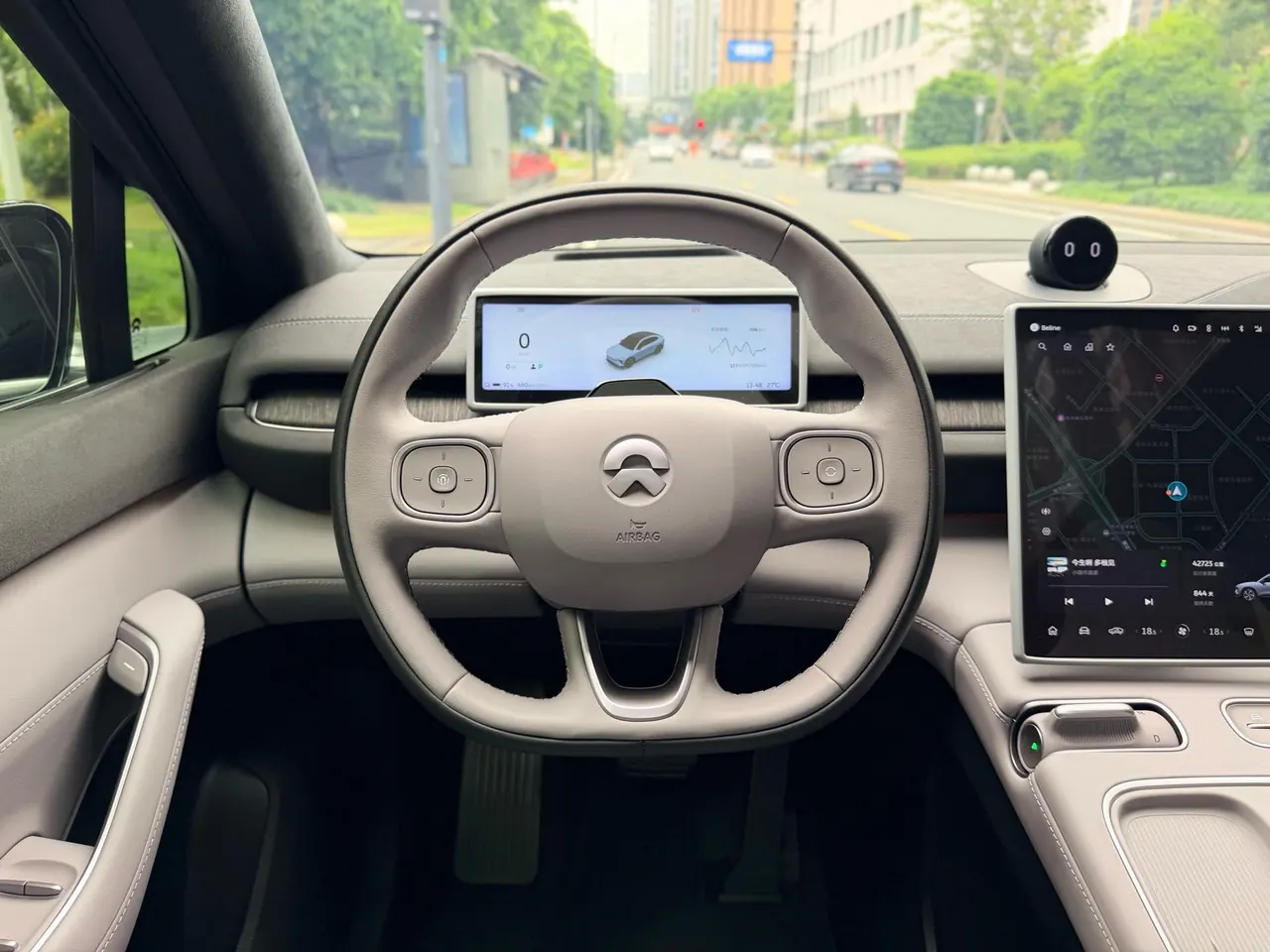 NIO 2023 EC6 75kWh automatic transmission 4