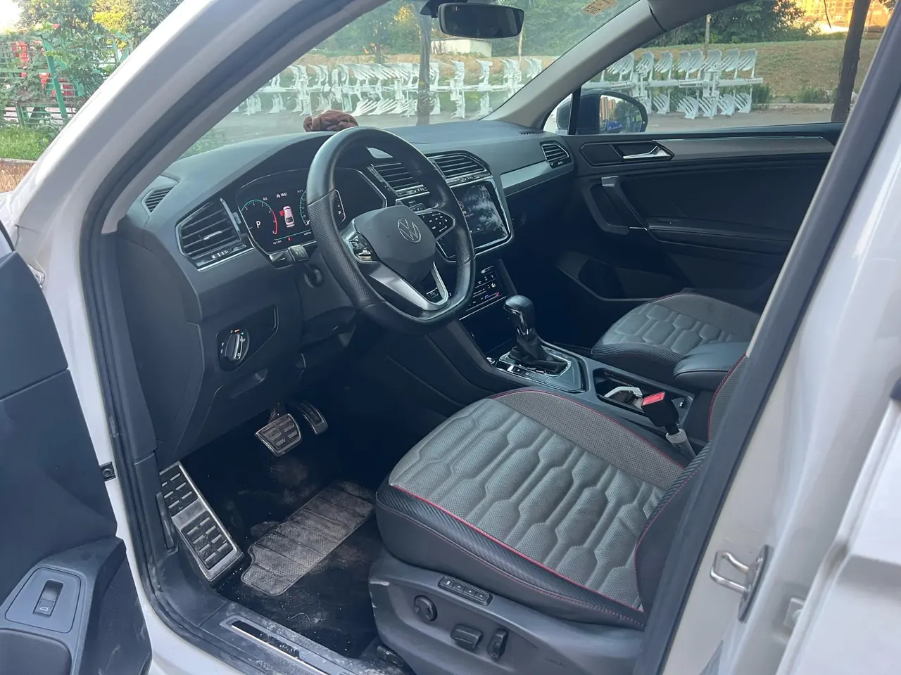 Volkswagen 2021 Tiguan X 2.0TSI 330TSI Two-Drive Respect Ultimate Automatic Gear 2