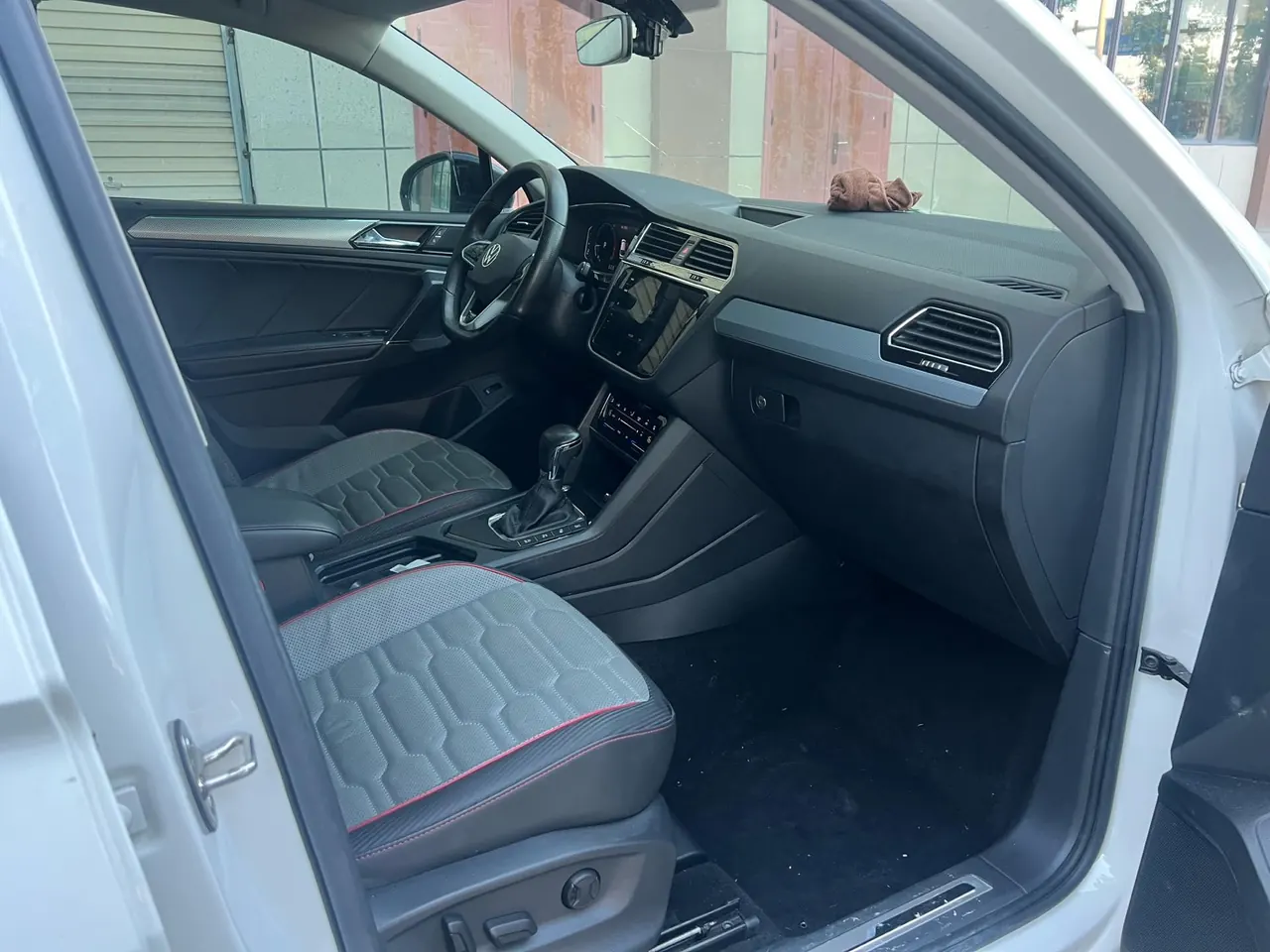 Volkswagen 2021 Tiguan X 2.0TSI 330TSI Two-Drive Respect Ultimate Automatic Gear 4