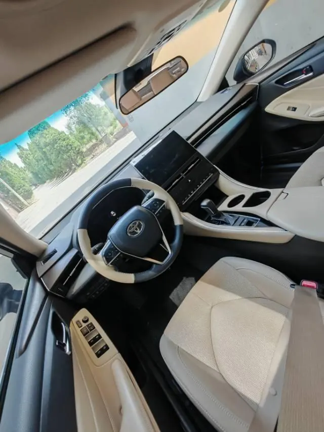 Toyota 2023 Asian Dragon 2.0 Stepless Deluxe Edition Automatic Gear 9