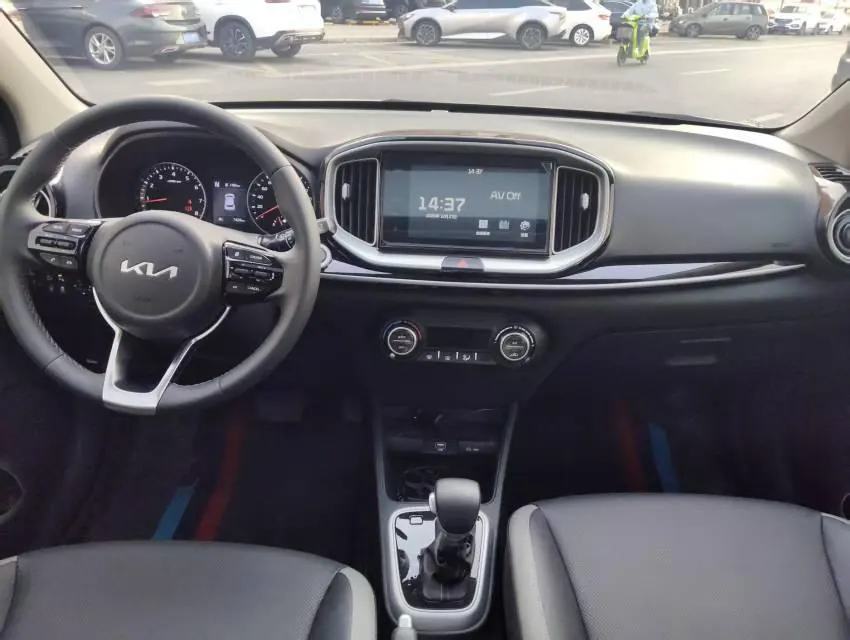 Kia 2021 Yi Run 1.4 Stepless Sunroof Automatic Transmission 3
