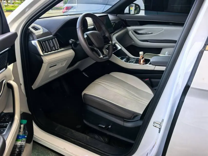 BYD Song PLUS New Energy 2025 Song PLUS EV 520km Honorable Automatic Gear 4