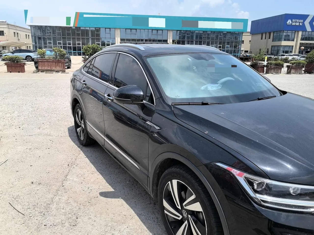Volkswagen 2022 Tiguan X 2.0TSI 330TSI Two-Drive Ultimate Automatic Gear 6