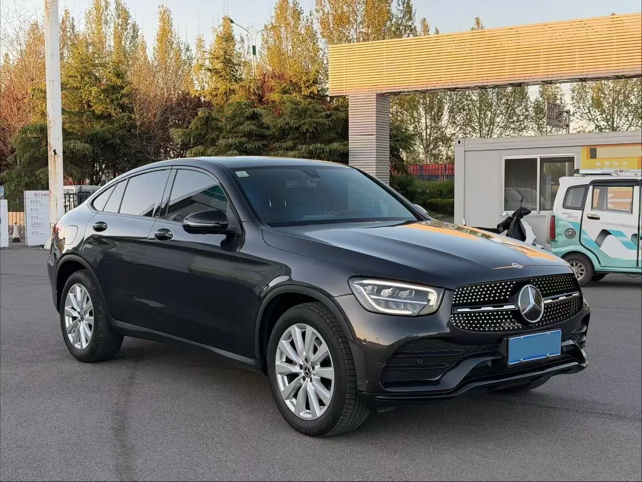 Mercedes Benz GLC (Imported) 2022 GLC 260 Coupe 4MATIC 2.0T Automatic 3