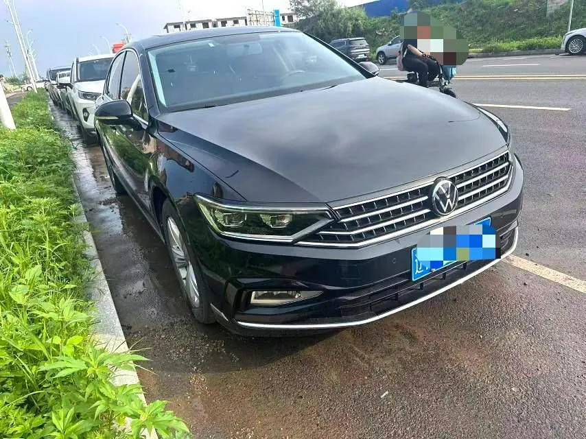 Volkswagen 2023 Magotan 1.4TSI 280TSI 2 million Commemorative Comfortable Automatic Gear 3