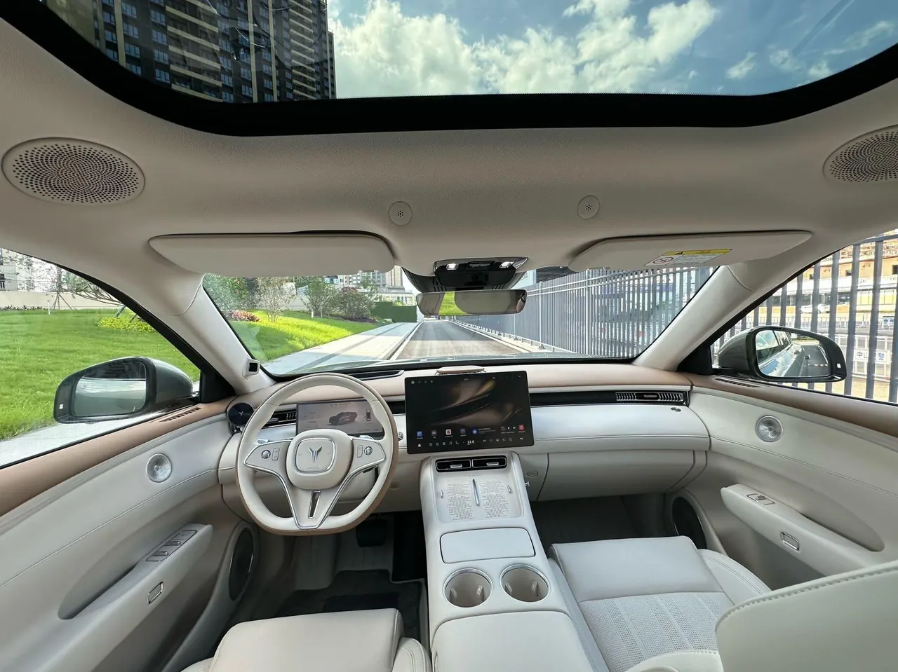 Voyah 2025 FREE four-wheel drive dry Kun version of automatic gear 3