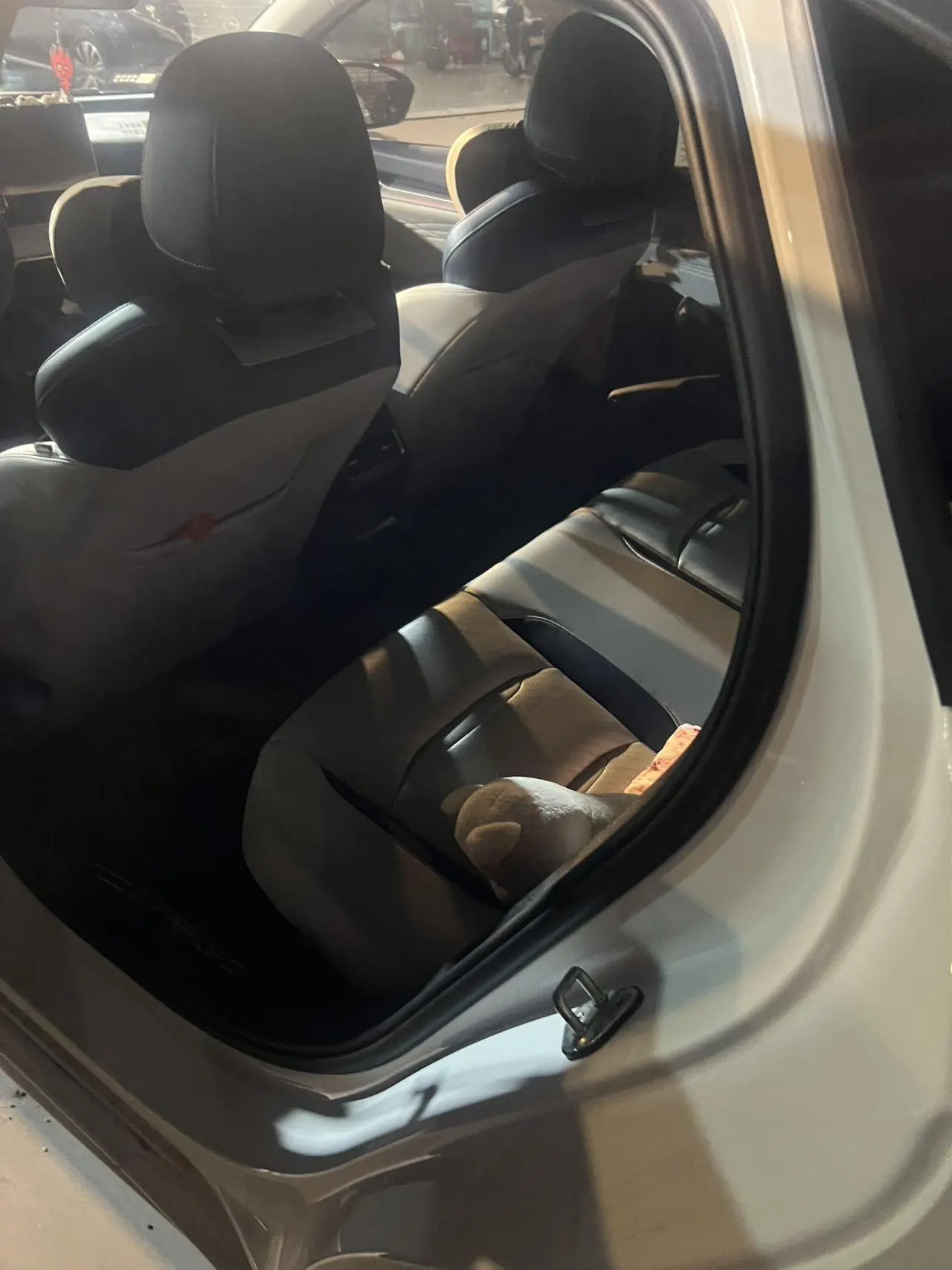 Geely 2021 xingrui 2.0T distinguished model (modified) automatic gear 4