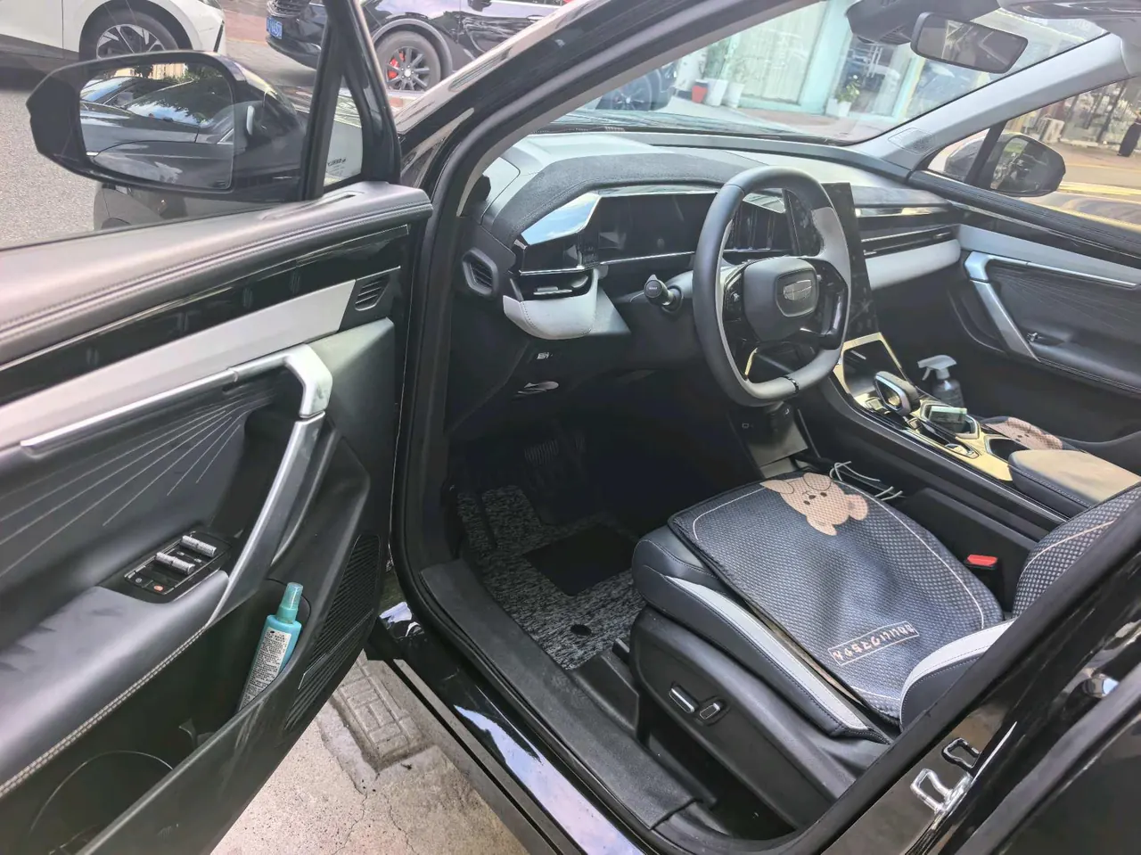 Geely 2023 Boyue L 1.5TD Glory Edition Automatic Gear 7