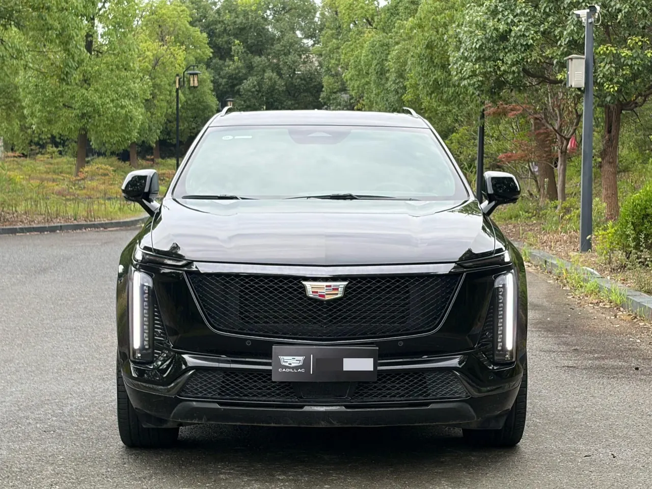 Cadillac 2025 XT5 48V 2.0T Platinum Automatic Gear 2
