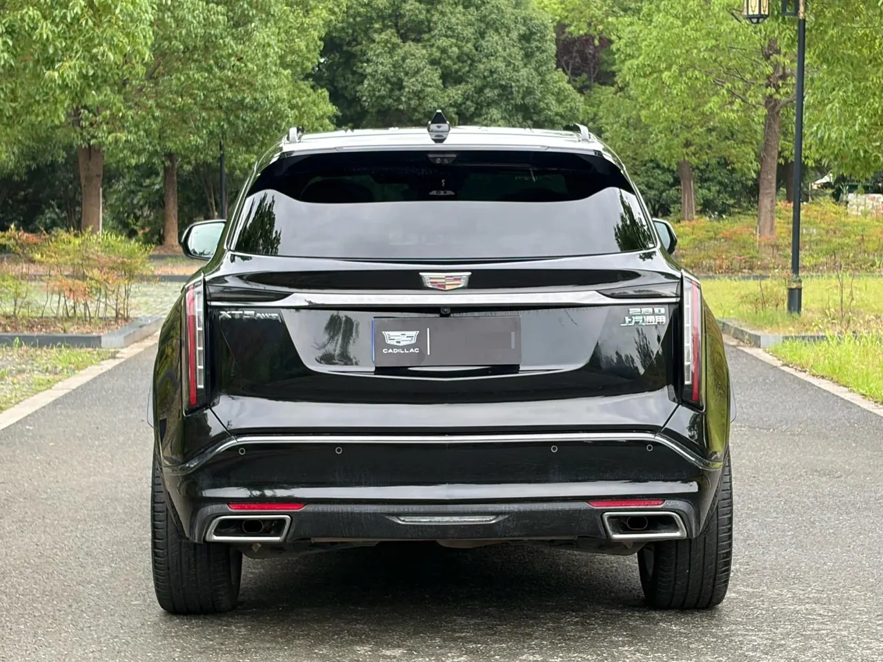 Cadillac 2025 XT5 48V 2.0T Platinum Automatic Gear 8