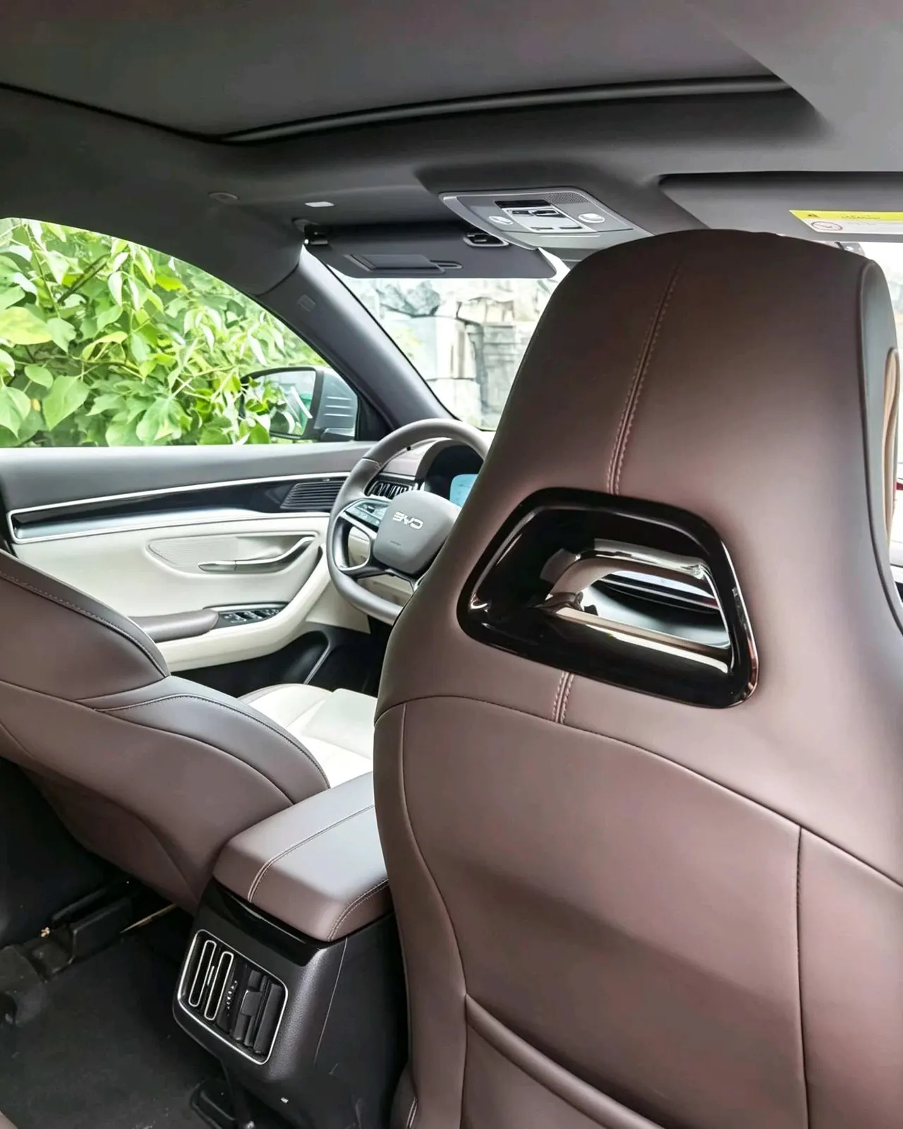 BYD Song PLUS New Energy 2025 Song PLUS DM-i 1.5 Stepless Smart Driving Edition 112KM Honorable Automatic Gear 3