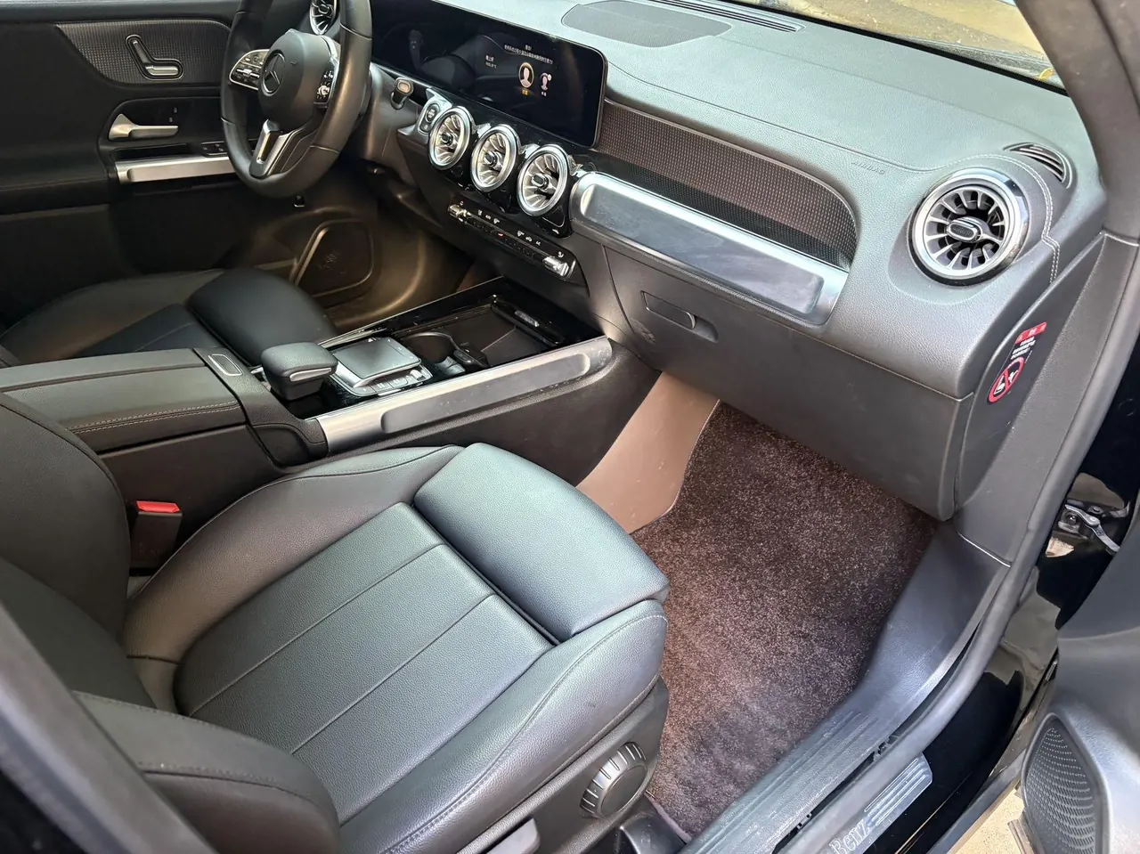Mercedes Benz 2022 GLB 200 1.3T Dynamic (Modified) Automatic Gear 8