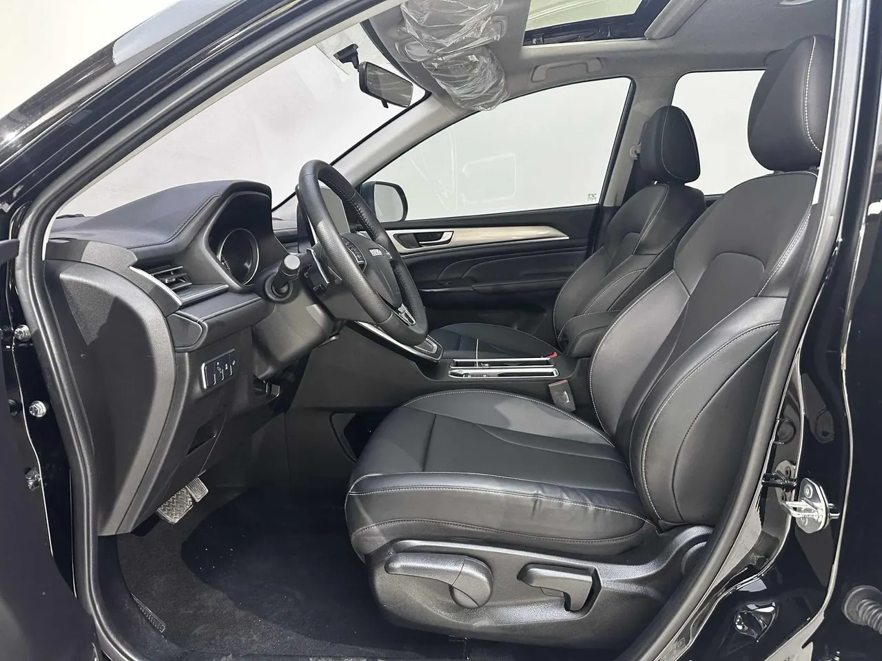 Haval 2022 M6 PLUS 1.5T Smart Manual Gear 3