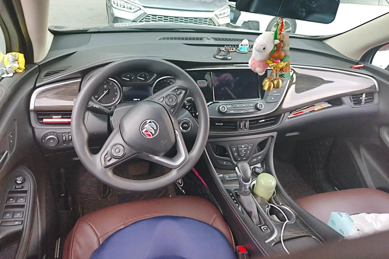 Buick 2020 Angkewei 1.5T 20T Two-Drive Elite Automatic Gear 5