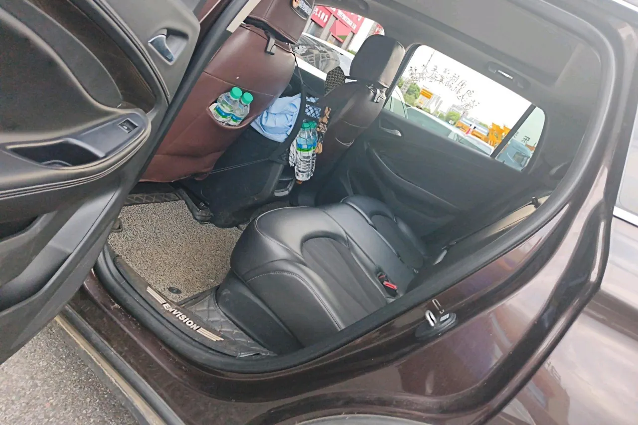 Buick 2020 Angkewei 1.5T 20T Two-Drive Elite Automatic Gear 6