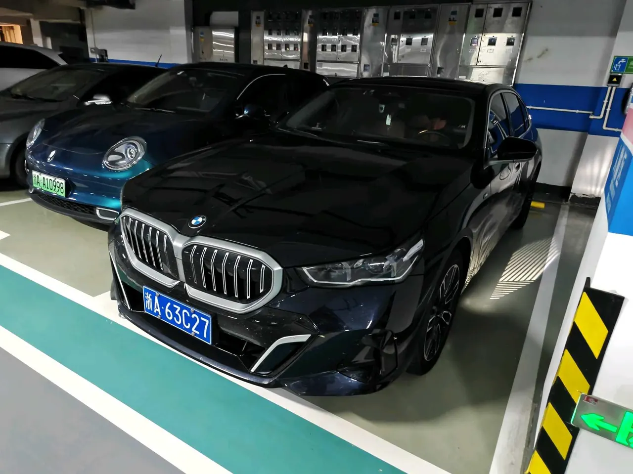 Open image lightbox: BMW 5 Series 2024 525Li 2.0T M Sports Suit Automatic Gear