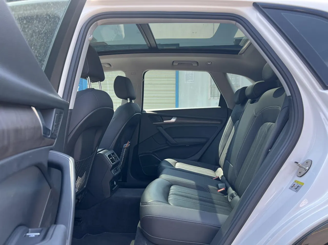 Audi 2021 Q5L 2.0TFSI 45TFSI Deluxe Elegant Automatic 5