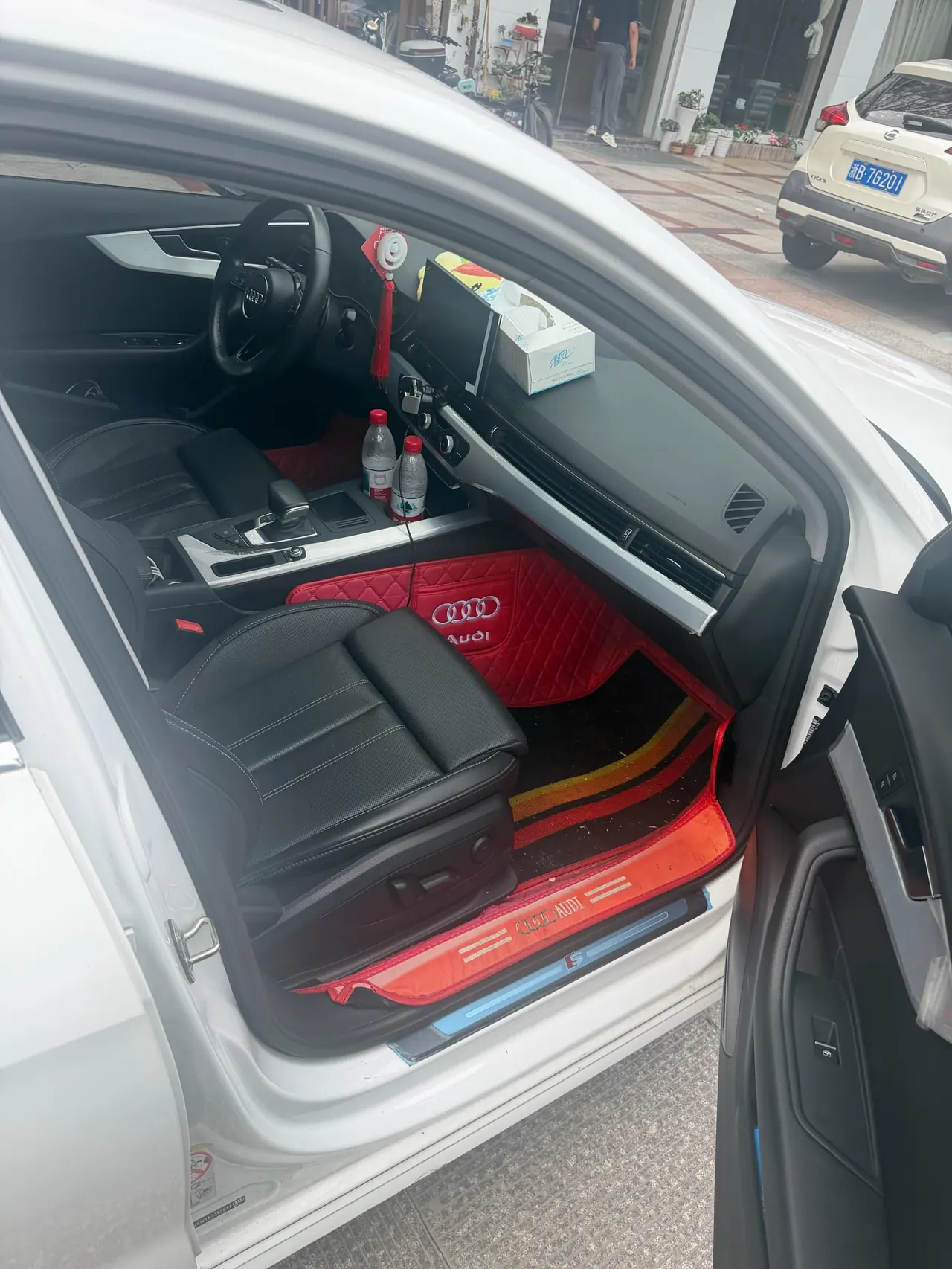 Audi 2022 A4L 2.0TFSI 40TFSI Fashion Dynamic Automatic 2