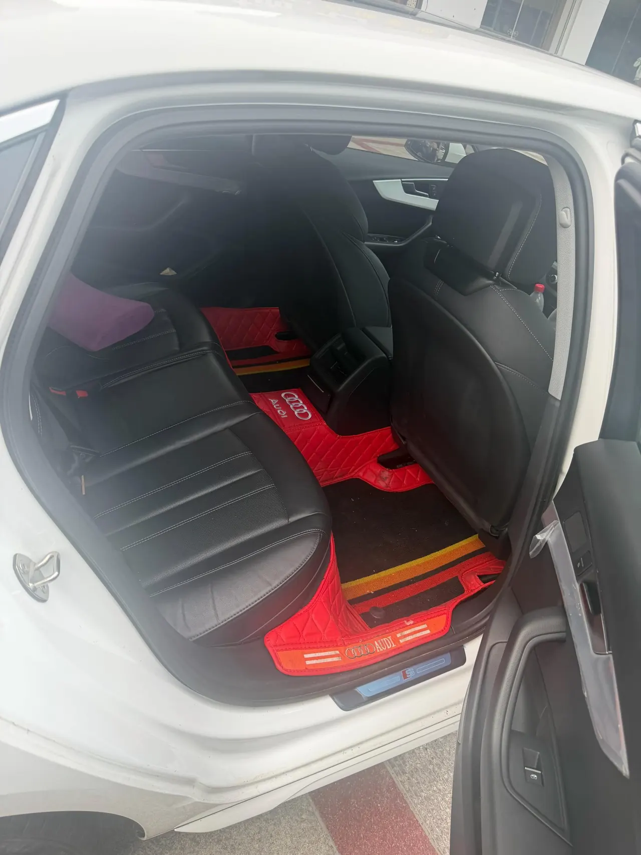 Audi 2022 A4L 2.0TFSI 40TFSI Fashion Dynamic Automatic 4