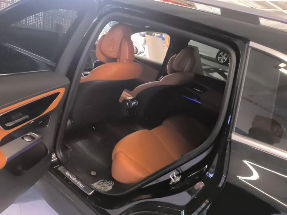 Mercedes Benz 2024 GLC 260 L 4MATIC 48V 2.0T Luxury 5-seat Automatic Gear 6