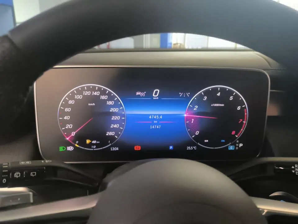 Mercedes Benz 2024 GLC 260 L 4MATIC 48V 2.0T Luxury 5-seat Automatic Gear 8