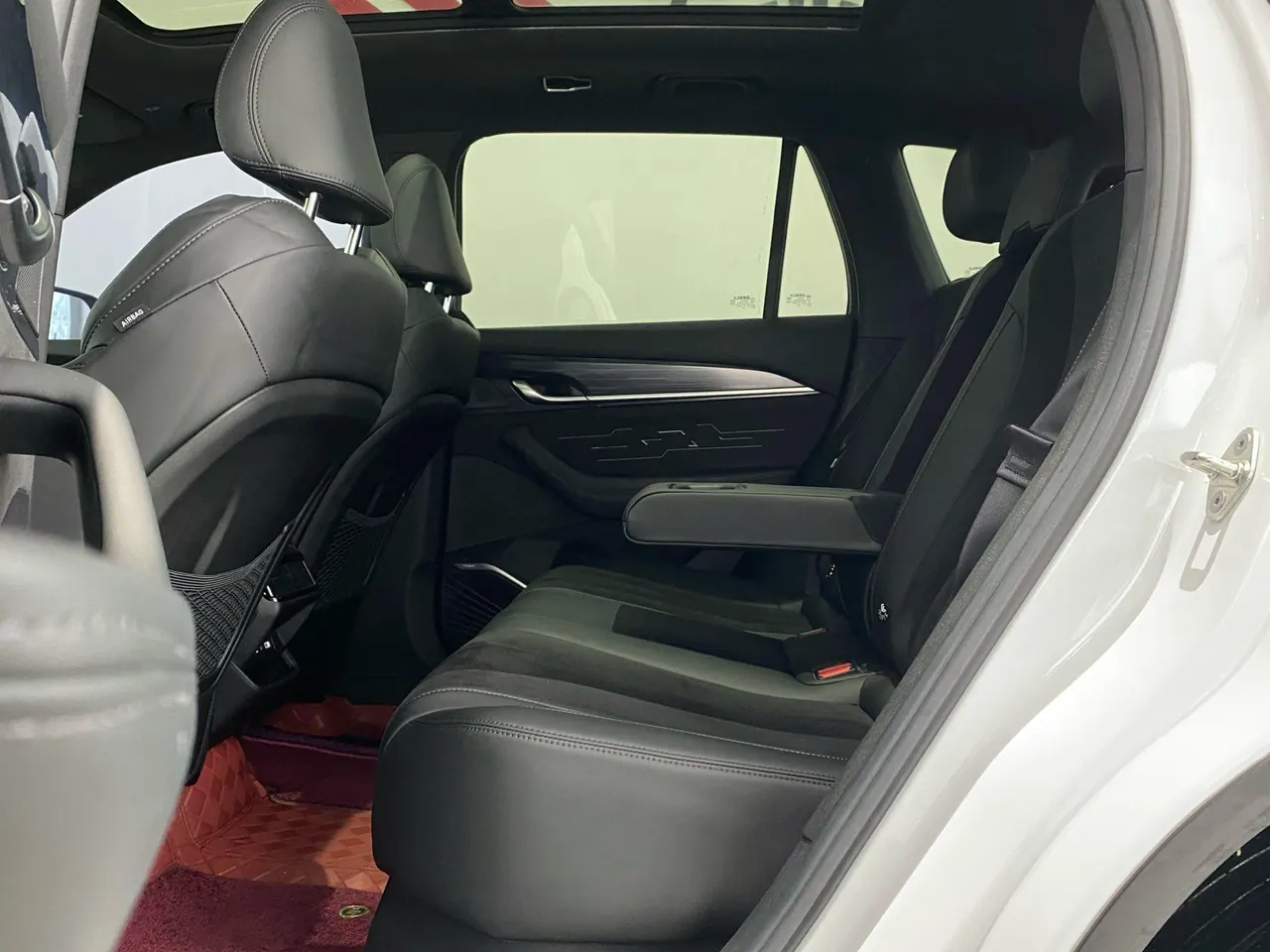 Geely 2024 XingyueL (Monjaro) 2.0TD High Power Two-Drive Enovate Edition Automatic Transmission 8