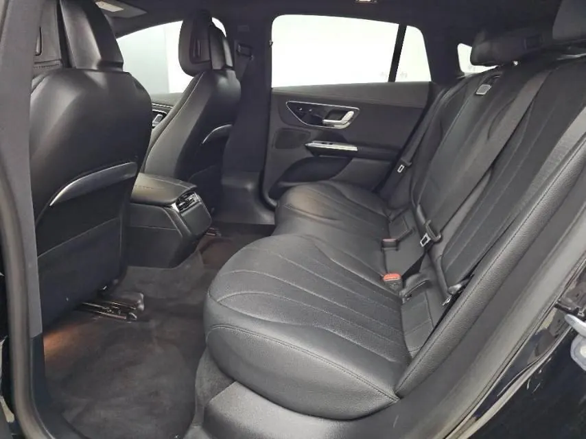 Mercedes Benz 2022 EQE 350 EQE 350 Deluxe Edition Automatic 8