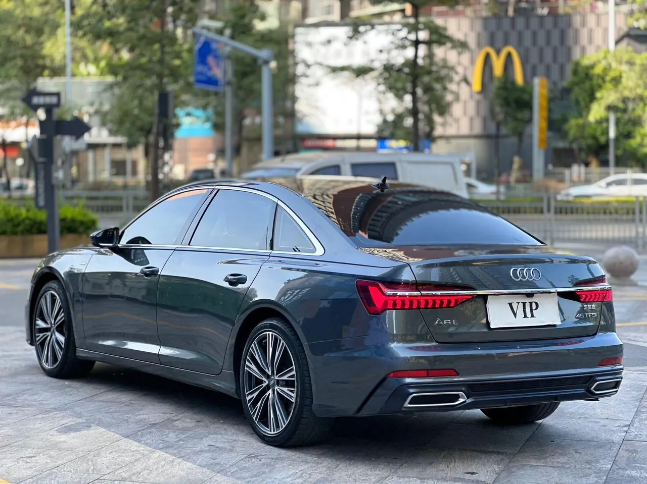 Audi 2022 A6L 2.0TFSI 45TFSI Quattro Selected Dynamic Automatic 7