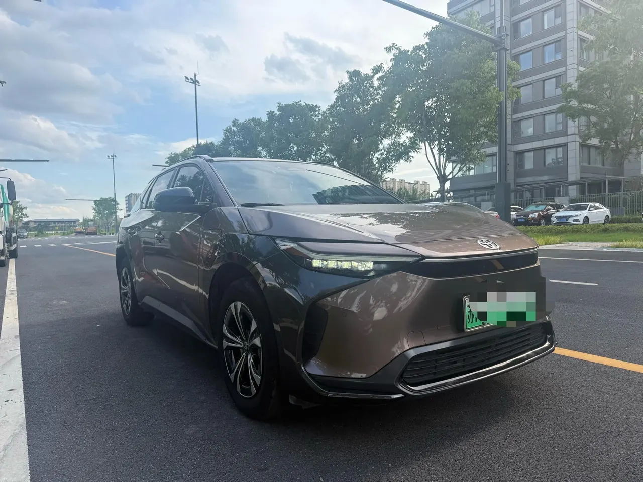 Toyota 2022 bZ4X two-wheel drive long endurance PRO version automatic gear 3