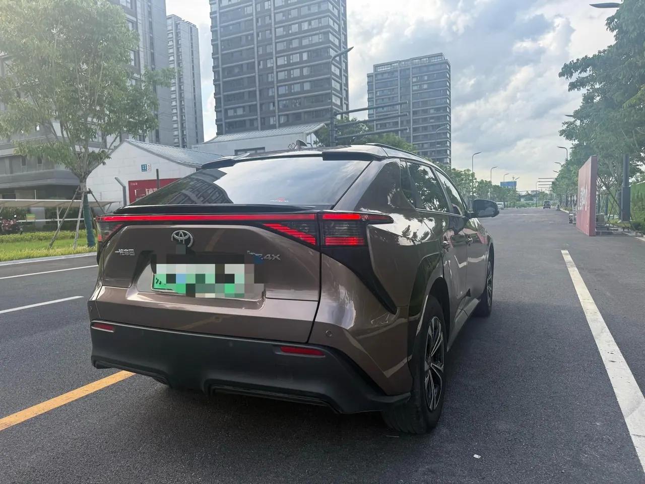 Toyota 2022 bZ4X two-wheel drive long endurance PRO version automatic gear 7