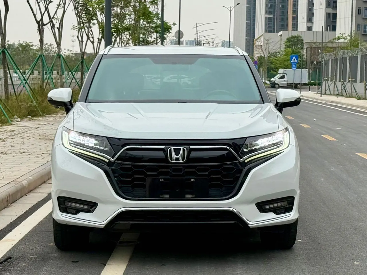 Honda 2020 UR-V 2.0T 370TURBO two-drive elegant version of automatic gear 2