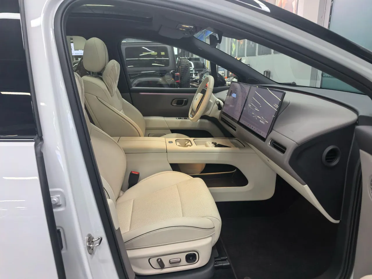 Li 2025 I 300.00g Drive Standard Edition Automatic Gear 12