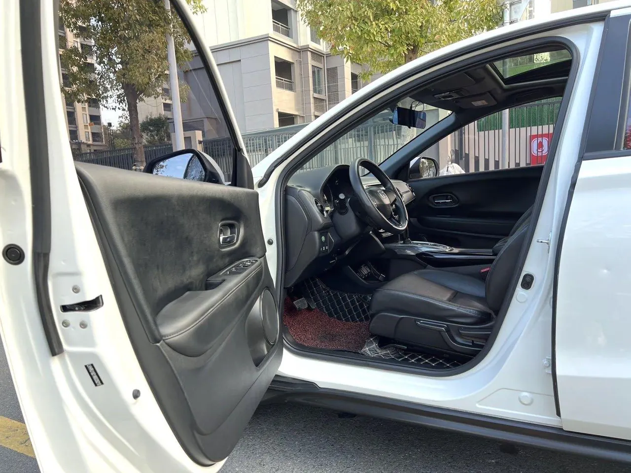 Honda 2020 XR-V 1.5 Stepless Comfort Edition Automatic Gear 4