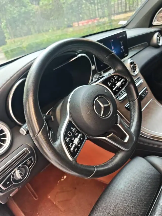 Mercedes Benz 2020 GLC 260 L 4MATIC 2.0T Luxury Automatic 7