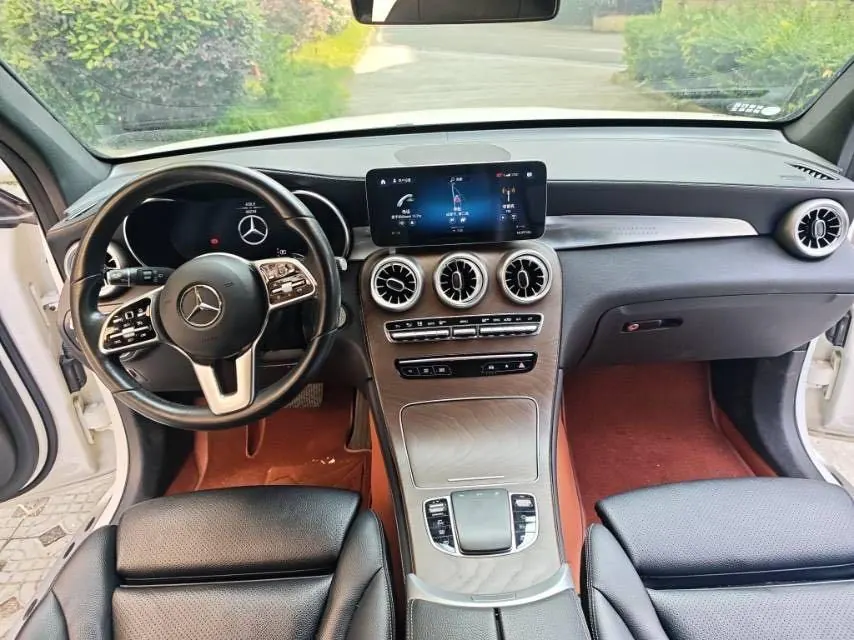 Mercedes Benz 2020 GLC 260 L 4MATIC 2.0T Luxury Automatic 8