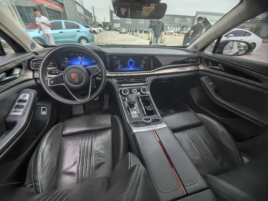 HongQi 2020 H9 48V 2.0T Zhilian Flag Edition Automatic Gear 4