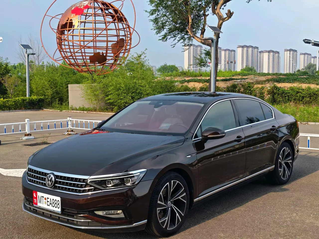 Volkswagen 2020 Magotan 2.0TSI 380TSI flagship automatic gear - View 1