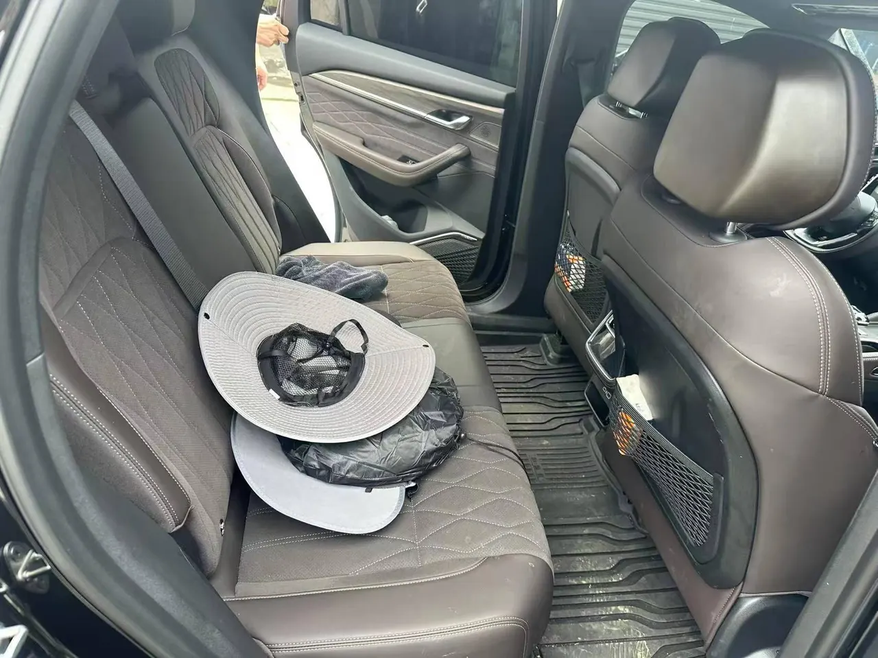Geely 2026 XingyueL (Monjaro) 2.0TD Oriental Obsidian Edition Automatic Gear 3