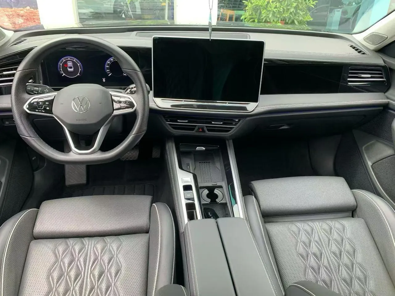 Volkswagen 2024 Magotan 2.0TSI 380TSI Extreme Edition Automatic 5