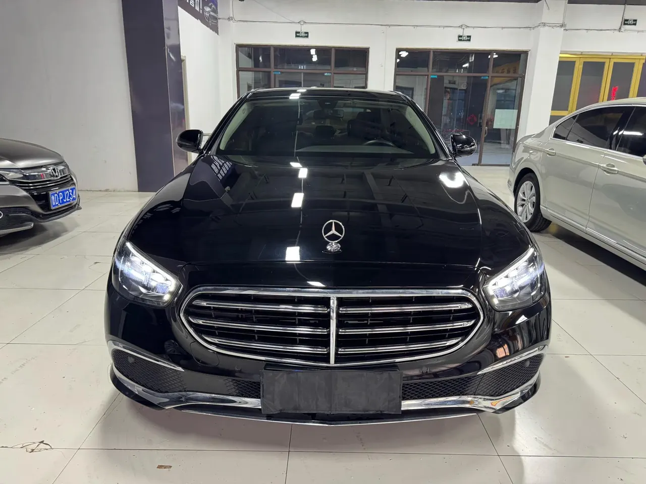 Mercedes Benz E Class 2023 E 260 L 2.0T Automatic 2