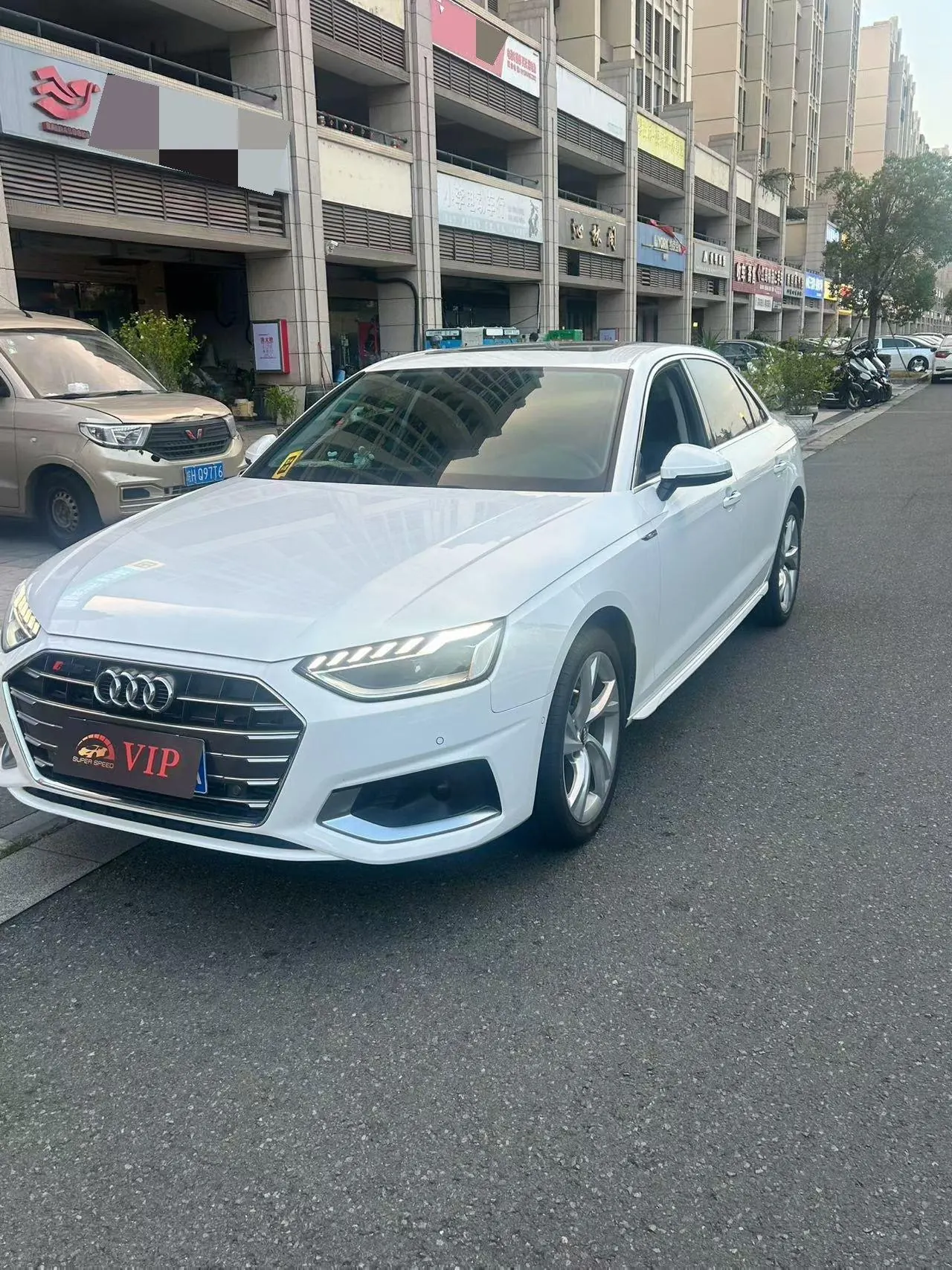 Open image lightbox: Audi 2020 A4L 2.0TFSI 40TFSI Deluxe Dynamic Automatic