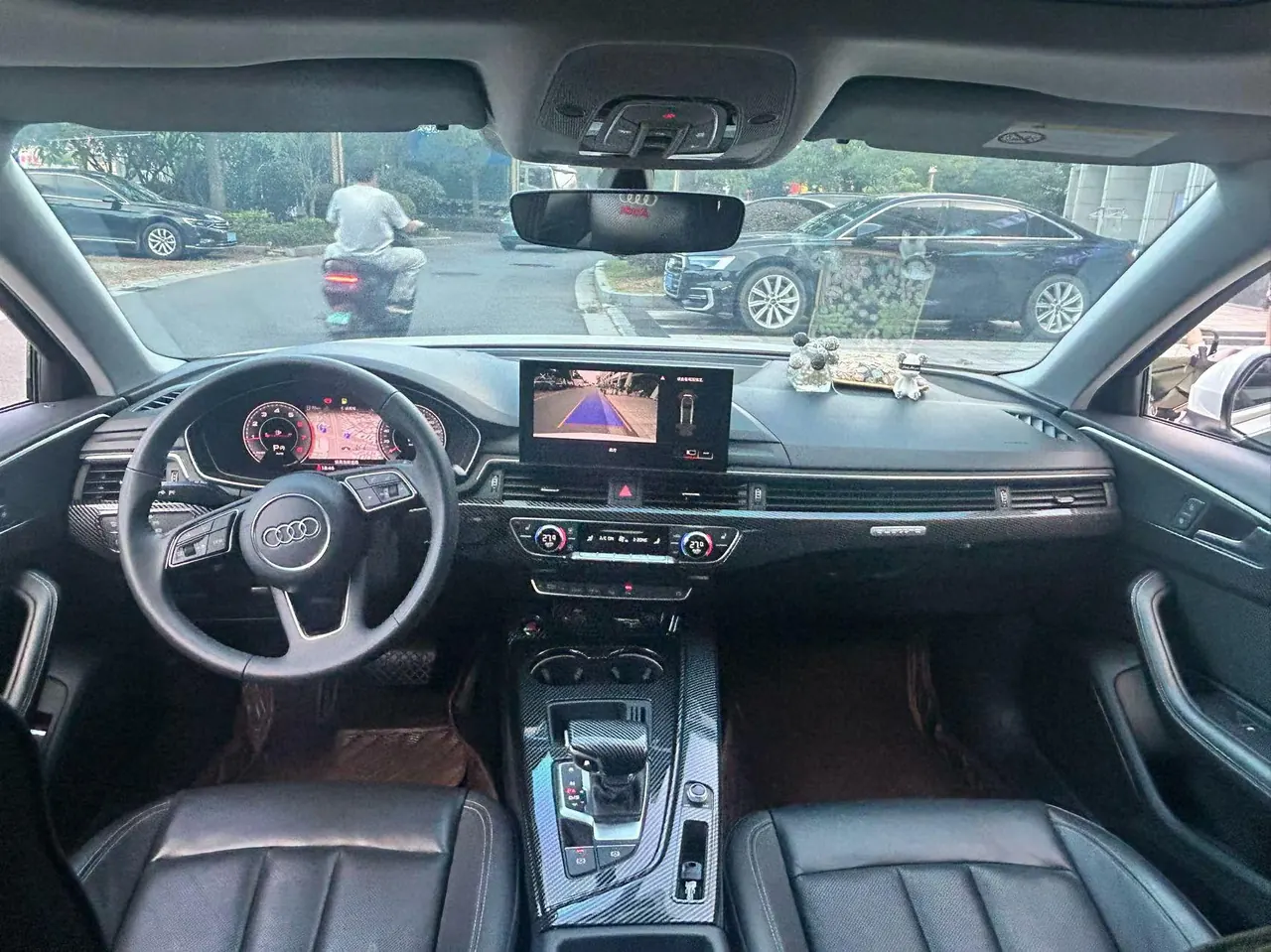 Audi 2020 A4L 2.0TFSI 40TFSI Deluxe Dynamic Automatic 4