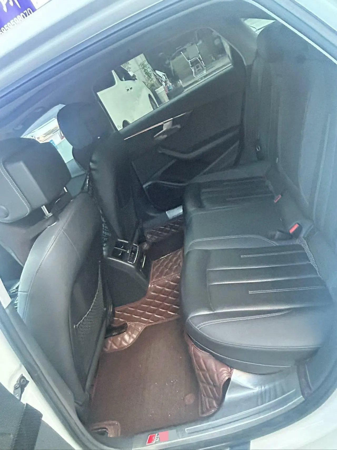 Audi 2020 A4L 2.0TFSI 40TFSI Deluxe Dynamic Automatic 5